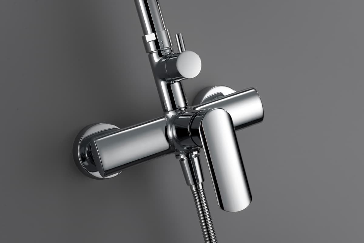 Barra de ducha monomando serie URAL acabado cromo - Imagen 3