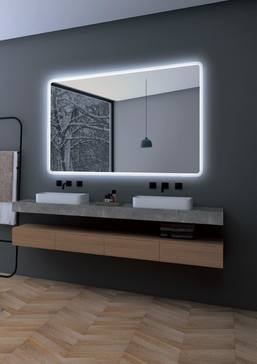 Espejo cuadrado LED luz retroiluminada con salida frontal modelo PRAGA 60 X 80 cm - Imagen 1