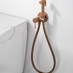 Griferia de bide empotrada GENOVA acabado oro rosa cepillado - Imagen 1