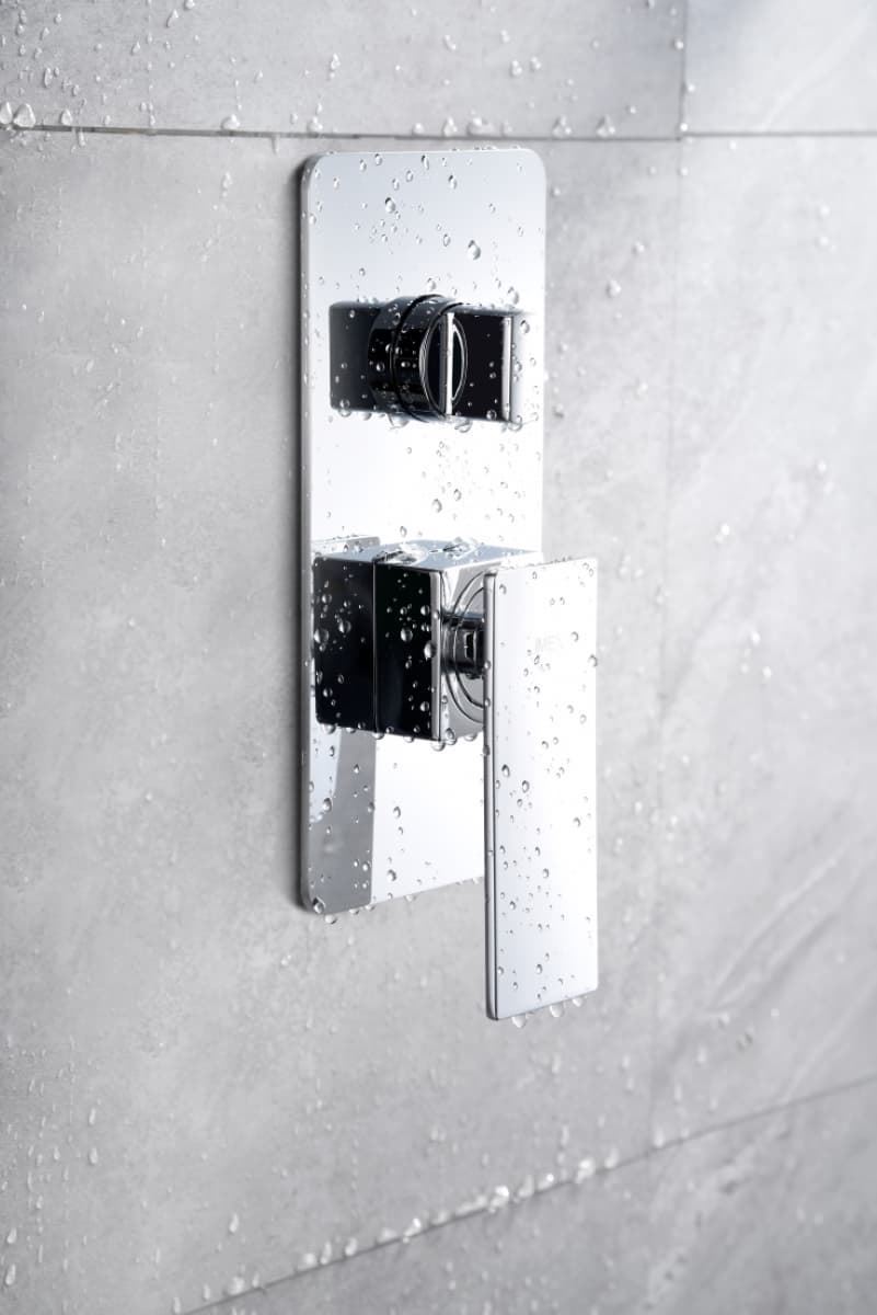 Griferia monomando empotrada serie PISA acabado cromo - Imagen 2