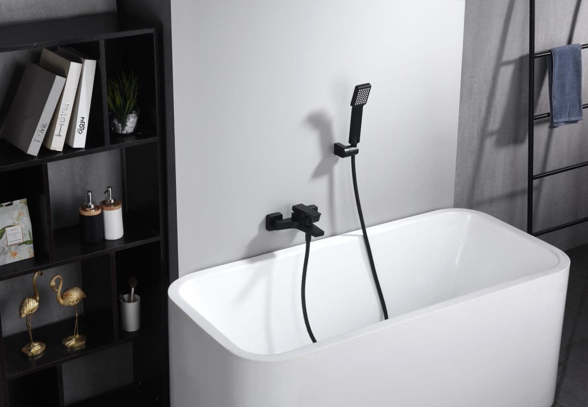 Griferia para baño / ducha monomando serie ART acabado negro mate - Imagen 1