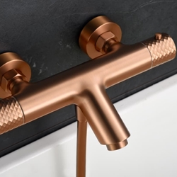 Griferia para baño / ducha Termostática serie GENOVA acabado oro rosa cepillado - Imagen 2