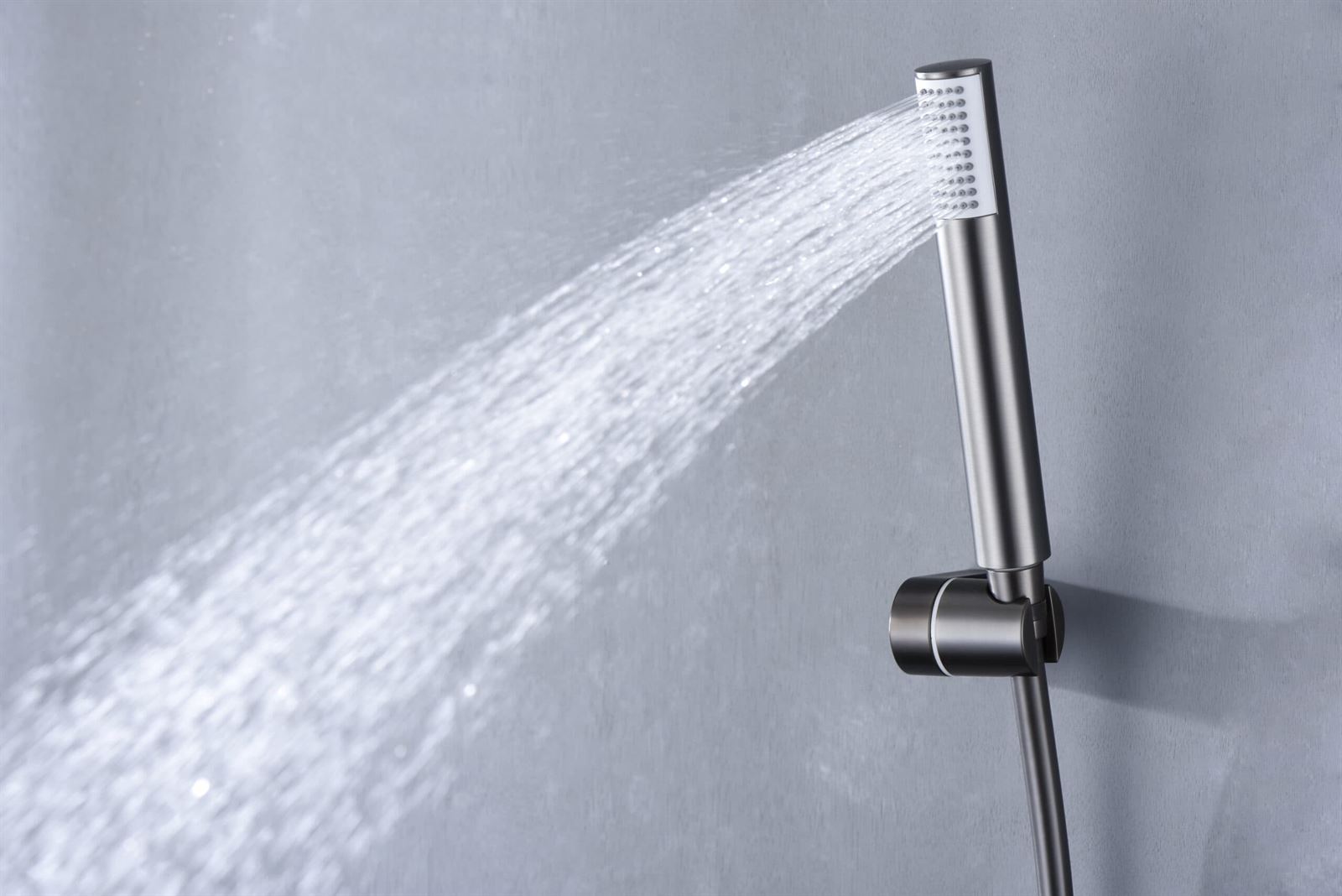 Griferia para ducha monomando serie MONZA acabado negro gun metal - Imagen 2