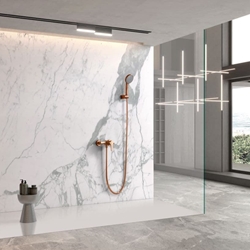 Griferia para ducha monomando serie ROMA acabado oro rosa cepillado - Imagen 1