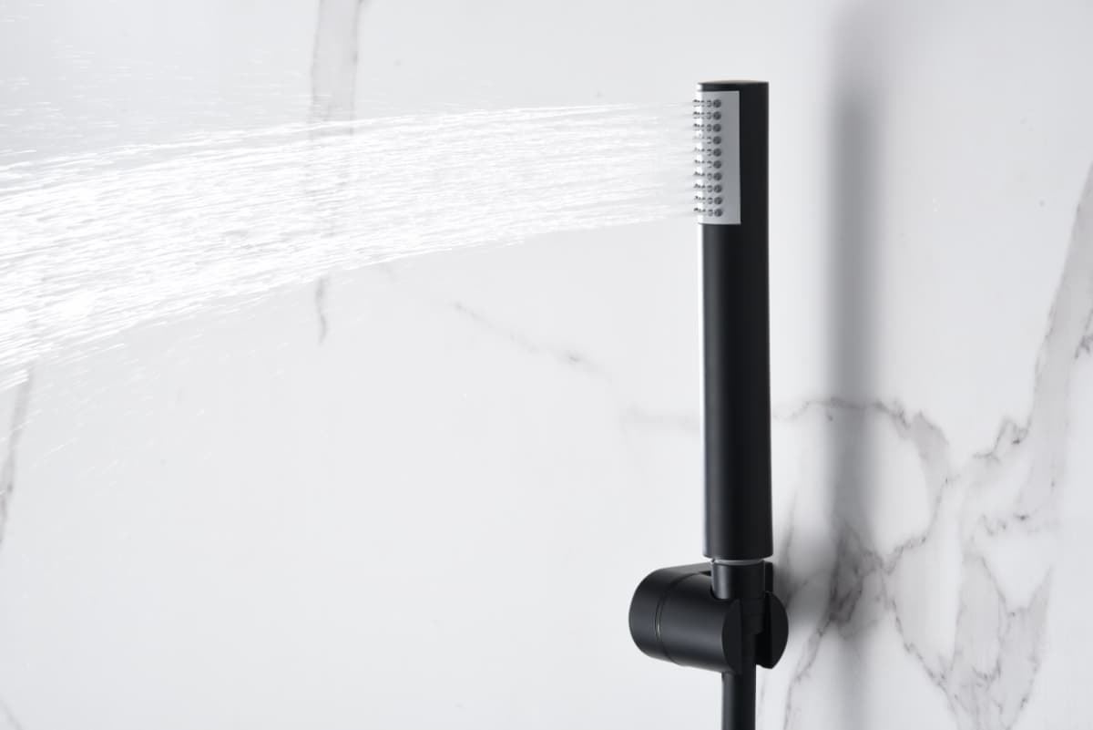 Griferia termostatica empotrada serie GENOVA acabado negro mate - Imagen 3