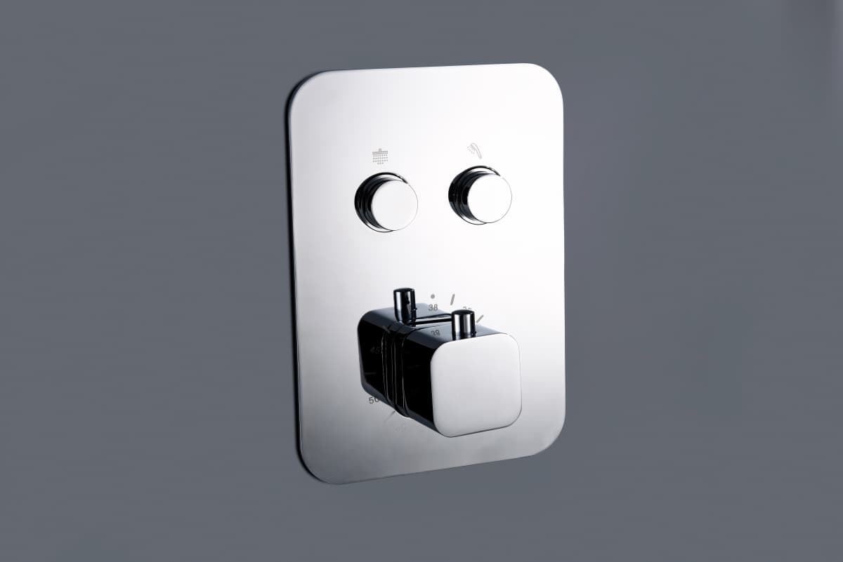 Griferia termostatica empotrada serie MADEIRA acabado cromo - Imagen 3