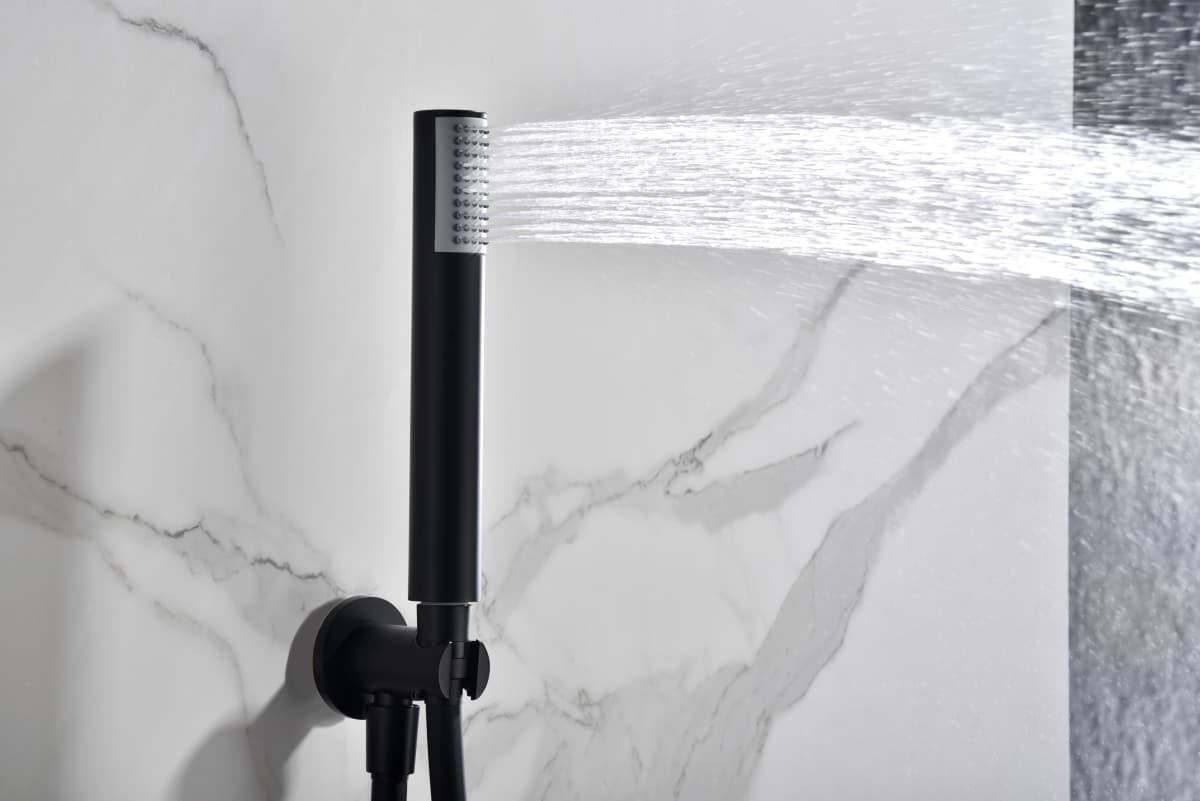 Griferia termostatica empotrada serie MONZA acabado negro mate - Imagen 5