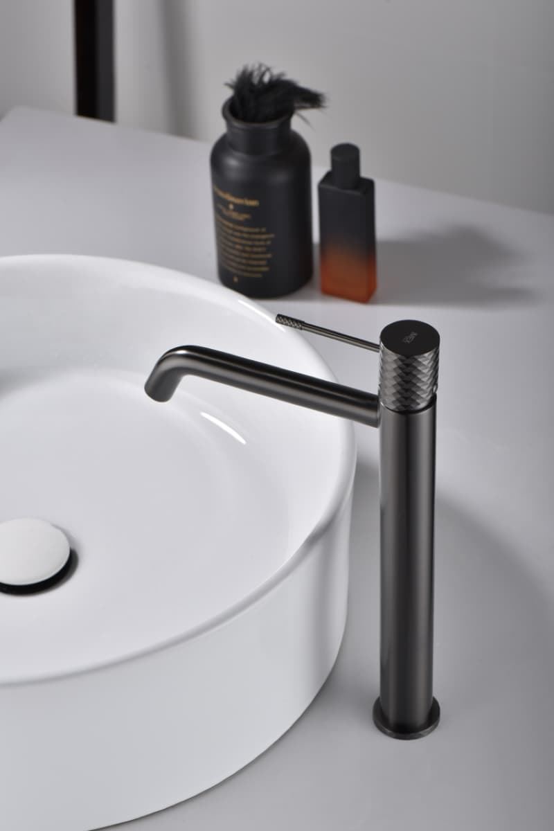 Grifo de lavabo alto monomando serie GENOVA acabado black gun metal - Imagen 1