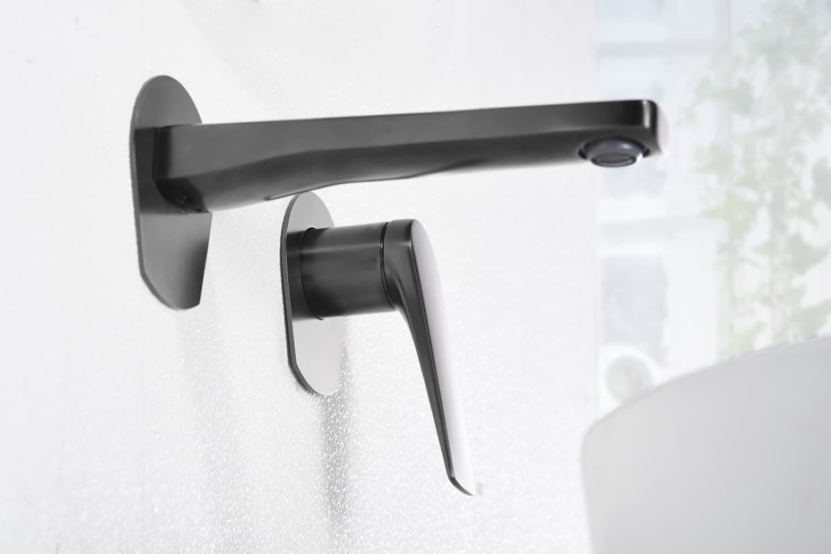 Grifo de lavabo monomando empotrado serie DELOS acabado black gun metal - Imagen 1