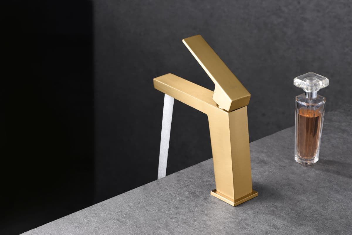 Grifo de lavabo monomando serie ART acabado oro cepillado - Imagen 1