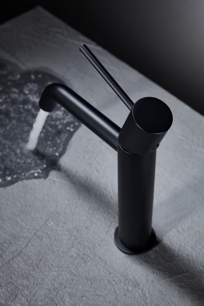 Grifo de lavabo monomando serie MONZA acabado negro mate - Imagen 2