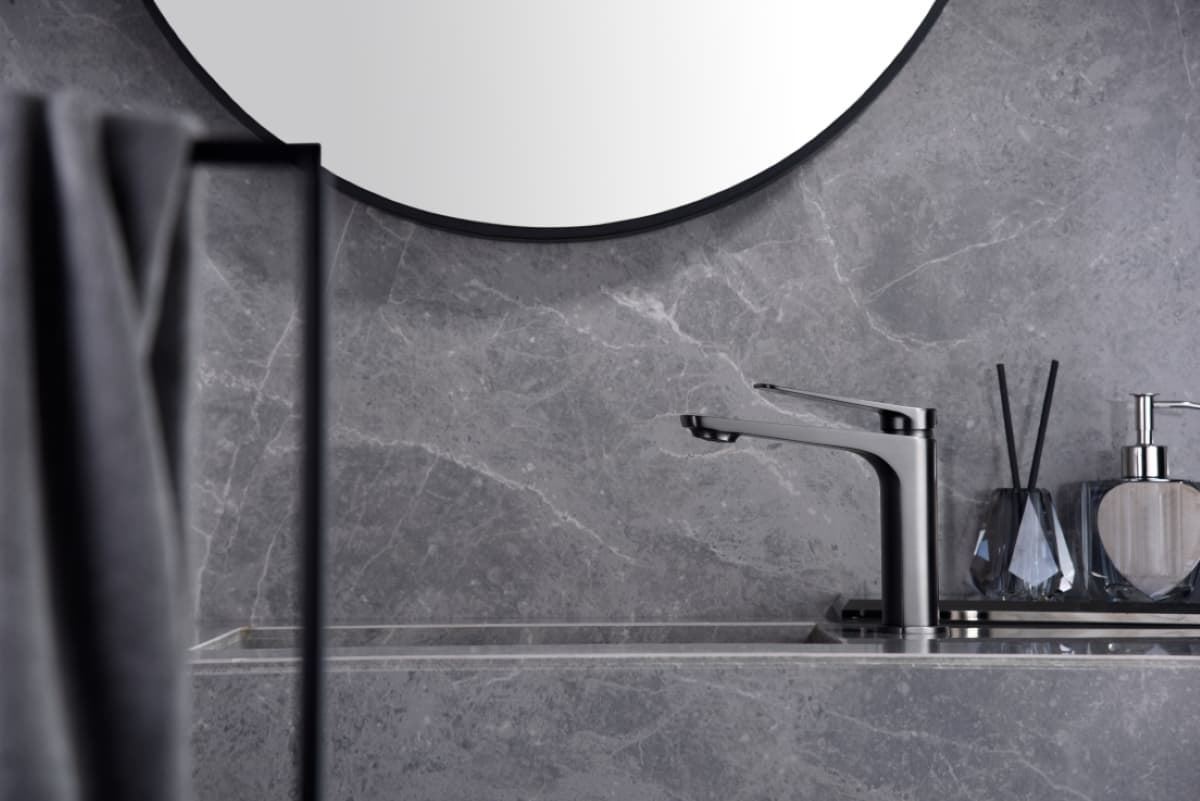 Grifo de lavabo monomando serie NAPOLES acabado black gun metal - Imagen 1