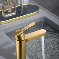 Grifo de lavabo monomando serie ROMA acabado oro cepillado - Imagen 1