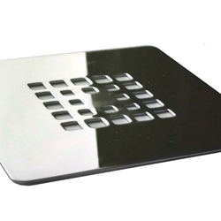 Rejilla cuadrada de 12 X 12 cm en acero inoxidable para platos de ducha de resina - Imagen 2