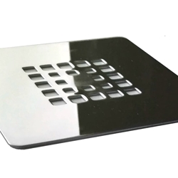 Rejilla cuadrada de 13,2 X 13,2 cm en acero inoxidable para platos de ducha de resina - Imagen 2
