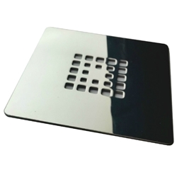 Rejilla cuadrada de 14 X 14 cm en acero inoxidable para platos de ducha de resina - Imagen 1