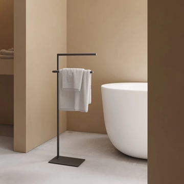 Toallero de pie acabado negro mate - Imagen 1